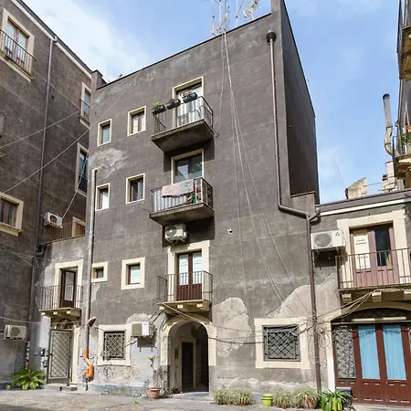 Dom wakacyjny Cortile Montesano Katania