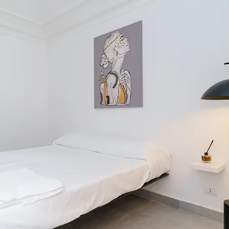 Cortile Montesano * Katania